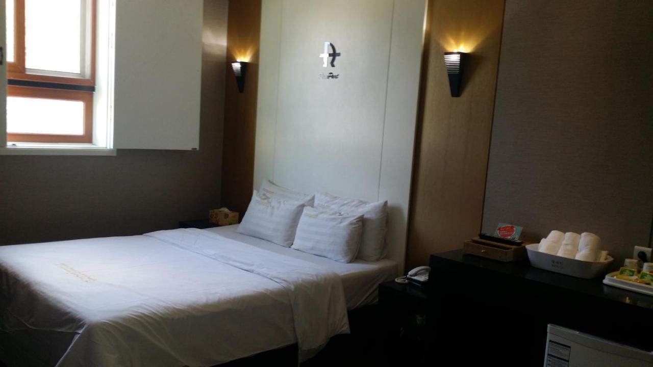 Rampart Hotel Gwangmyeong Exterior photo